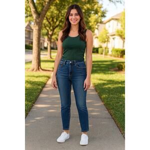 Levi's Women's 27 Blue Dark Wash 314 Shaping Straight Leg Jeans Mid Rise O6-4